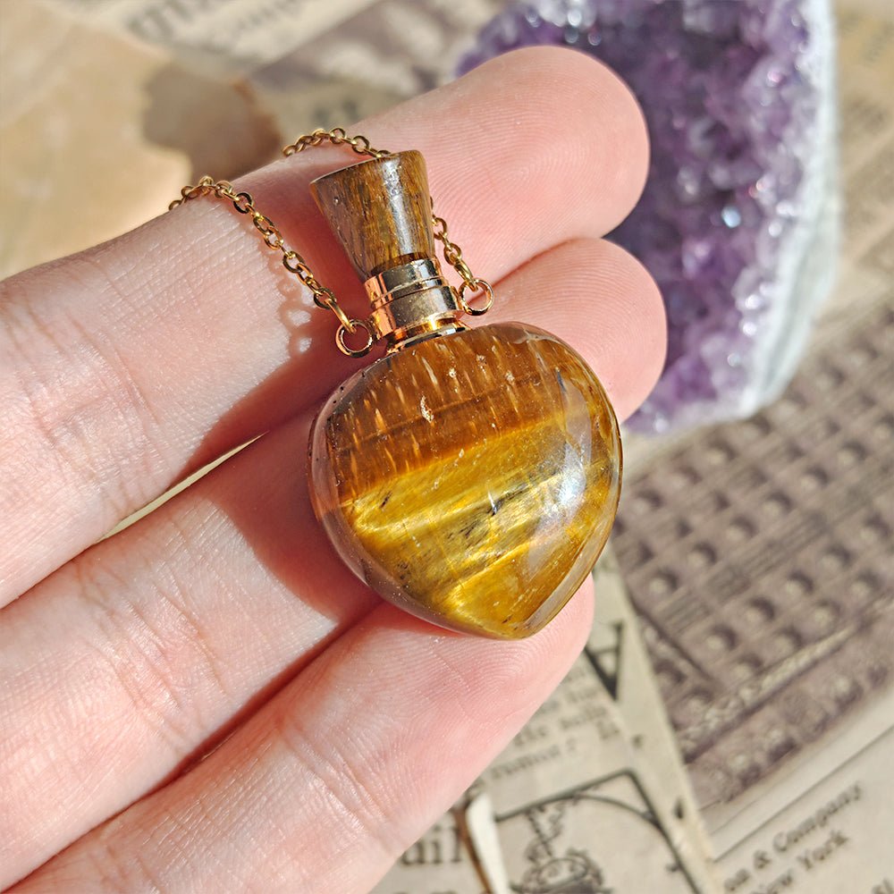 Collar Botella Mágica – Ojo de Tigre & Acero Inox. Dorado - Mystical Tienda