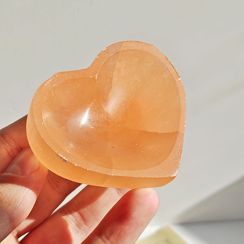 Cuenco Corazón de Selenita Naranja 6 cm - Mystical Tienda