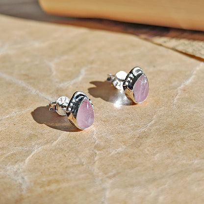 Pendientes Agra de Cuarzo Rosa - Mystical Tienda