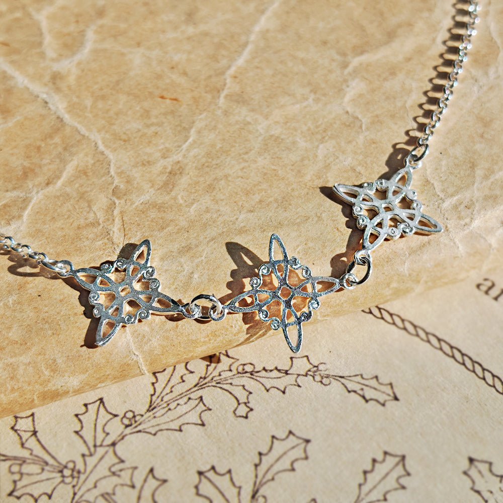 Pulsera Triple Nudo de Bruja en Plata de Ley 925 - Mystical Tienda