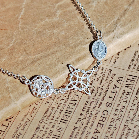 Pulsera Triple Protectora S925: Nudo de Bruja, Tetragramatón & Virgen de la Milagrosa - Mystical Tienda