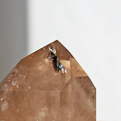 Punta de Cuarzo Ahumado 02 - Maestro Canalizador y Arcoiris - Mystical Tienda