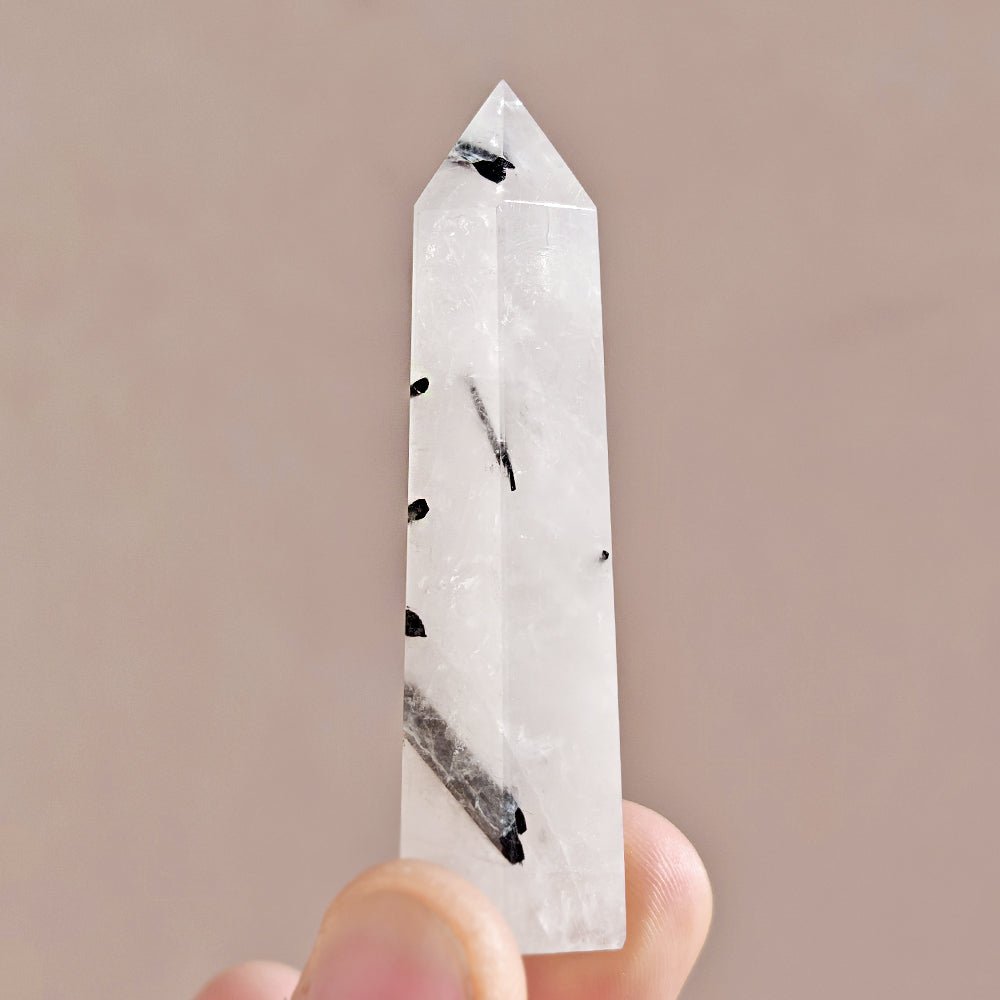 Punta de Cuarzo Turmalinado - Mystical Tienda