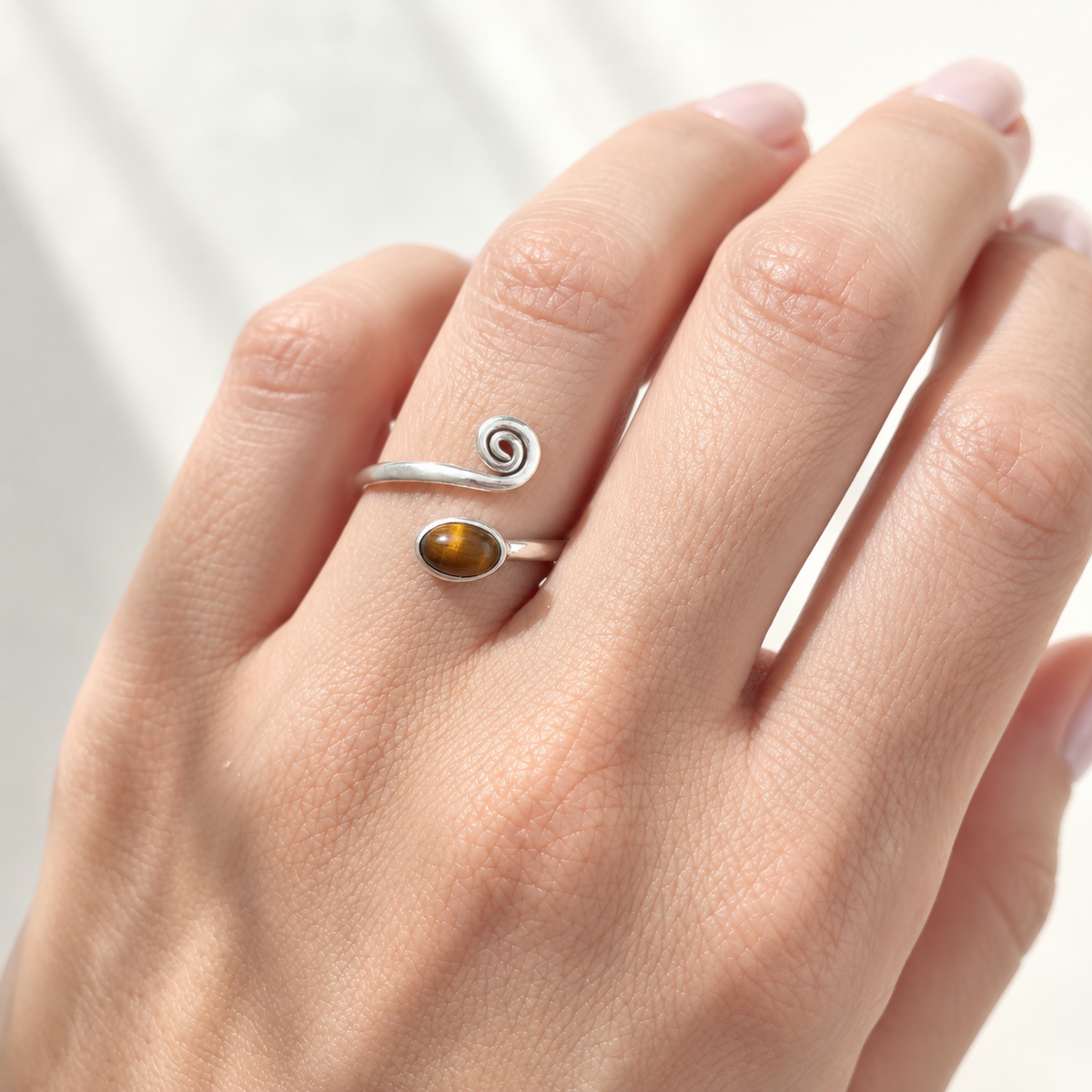 Anillo Ajustable Spiralis Ojo de Tigre y Plata de Ley 925