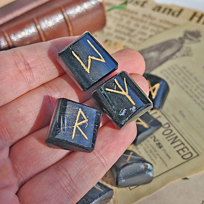 Runas Vikingas de Turmalina - Mystical Tienda