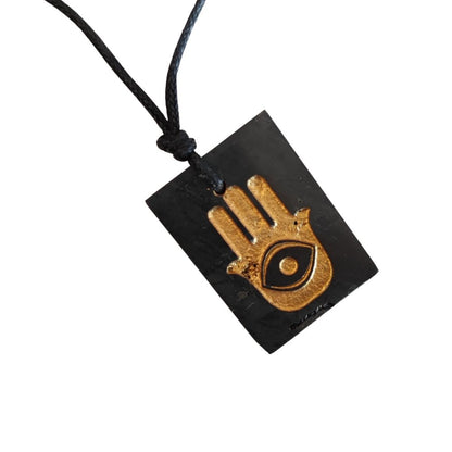Colgante de Shungit con Mano de Fátima - Mystical Tienda