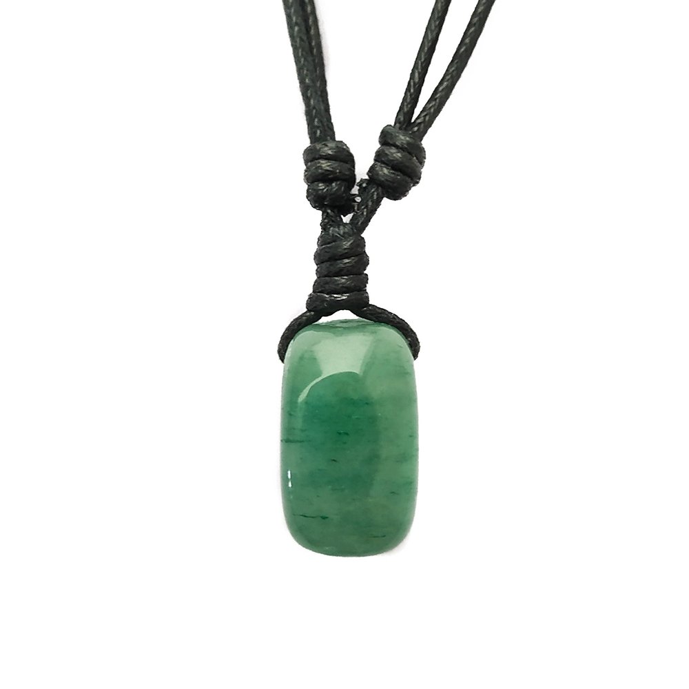 Colgante rodado de Cuarzo Verde con cordón - Mystical Tienda Esotérica y de Minerales