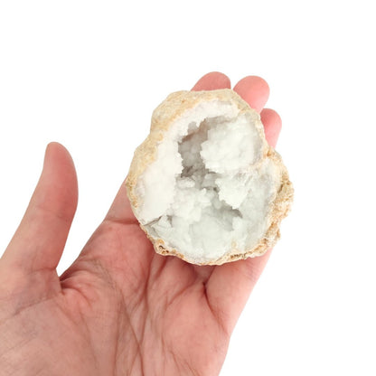 Mitad Geoda de Cuarzo Blanco - Mystical Tienda