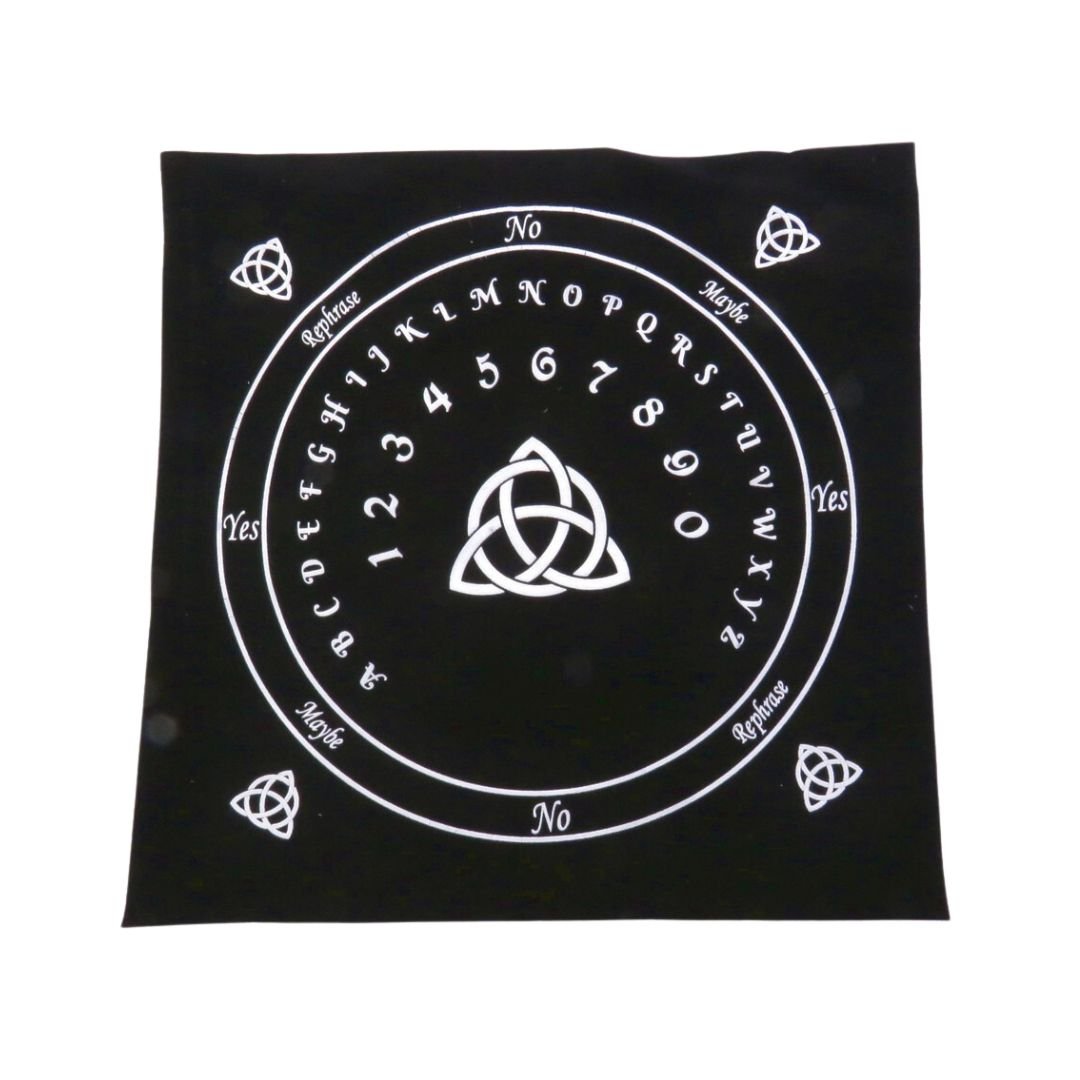 //mysticaltienda.com/cdn/shop/products/tapete-para-pendulo-triqueta-515407.jpg?v=1690958613